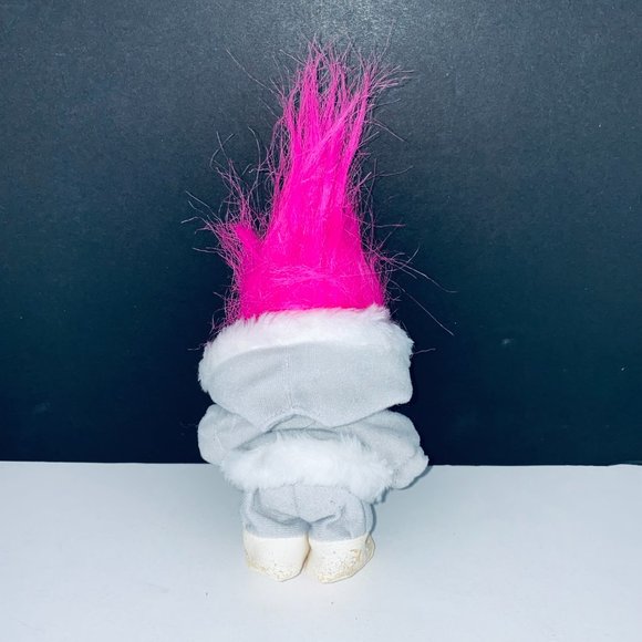 Russ Troll Doll Pink Hair Gray Fur Coat Eskimo Pretend Play Toy Figure - Picture 5 of 5